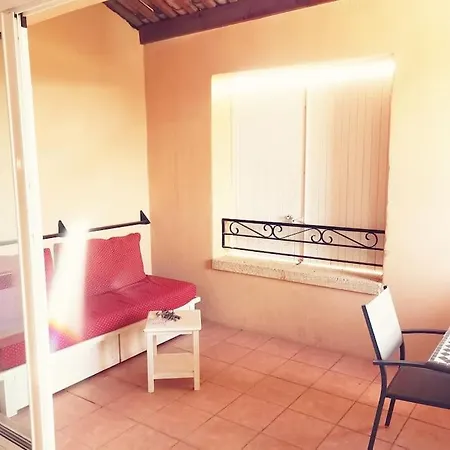 Petit Cocon En Provence Apartment Mallemort Exterior photo